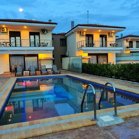 Villas Willa Hanioti