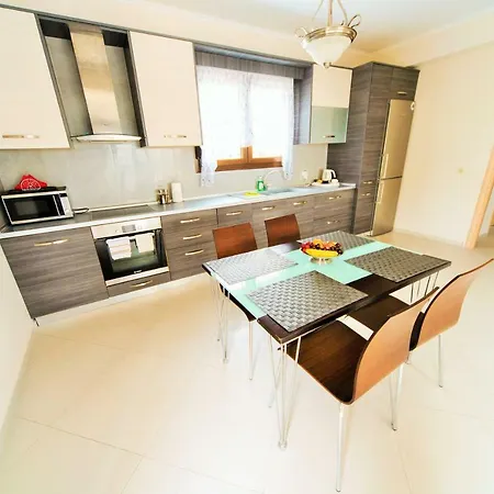 Villas Willa Hanioti