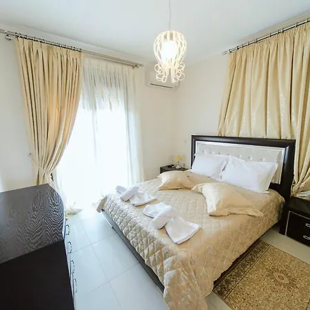 Villas * Chaniotis