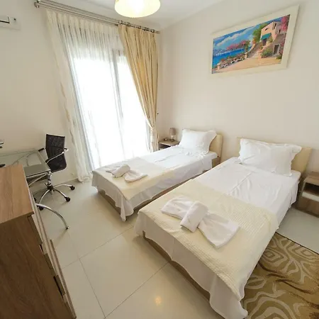 Villas * Chaniotis