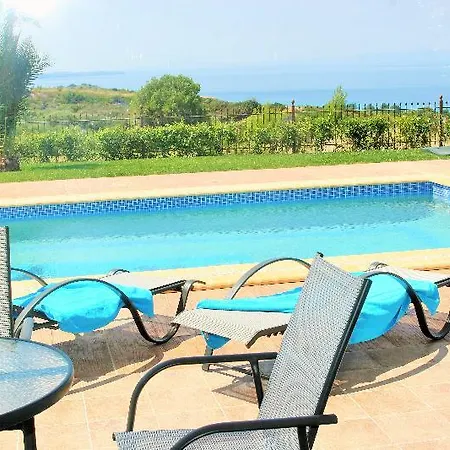 Villas * Chaniotis